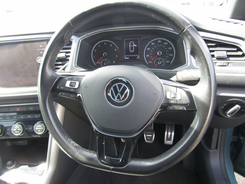 Volkswagen T-Roc 1.0 Tsi 110 Active Grey #14