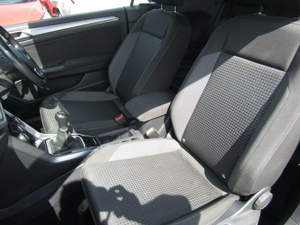 Volkswagen T-Roc 1.0 Tsi 110 Active Grey #11