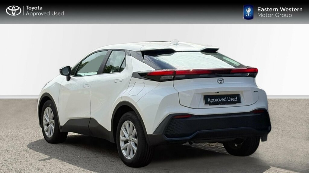 Toyota C-Hr 1.8 Vvt-h Icon Cvt Euro 6 Ss White #4