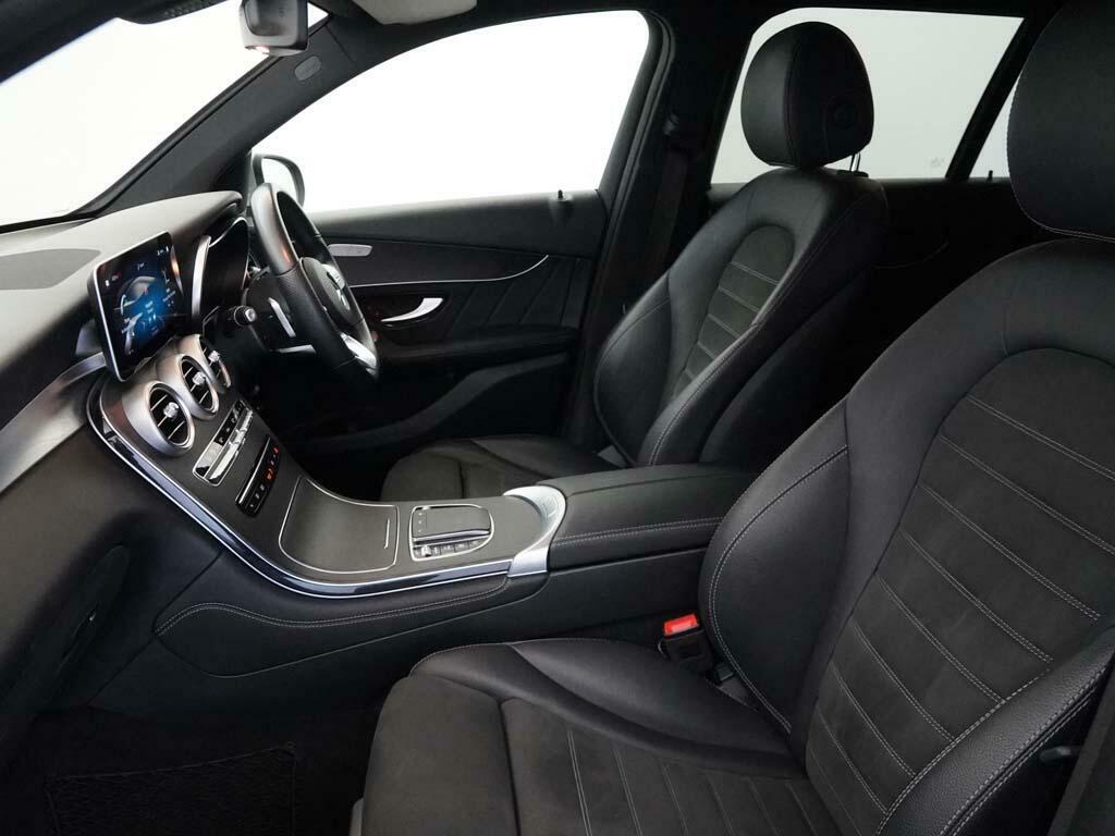 Mercedes-Benz GLC Class Glc 300D 4Matic Amg Line Premium Pls 9G-tronic Silver #40