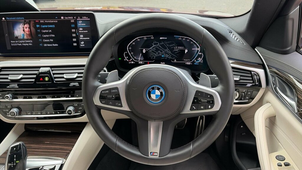BMW 5 Series 530E M Sport Saloon Red #5