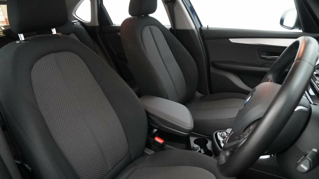 BMW 2 Series 1.5 218I M Sport White #36