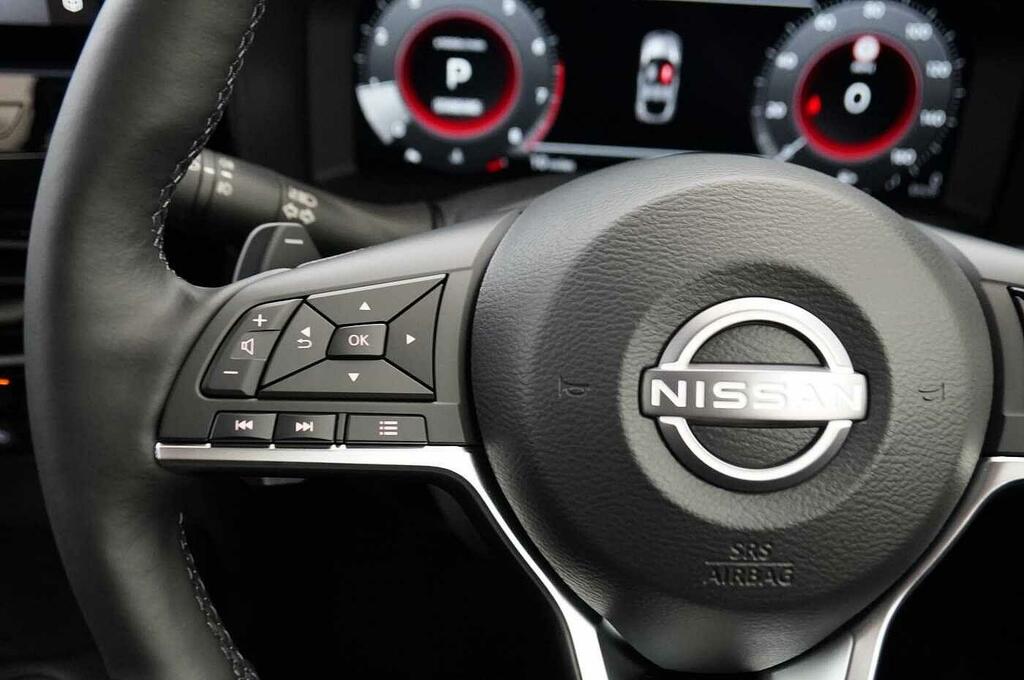 Nissan Juke 1.0 Dig-t 114 N-connecta Black #28