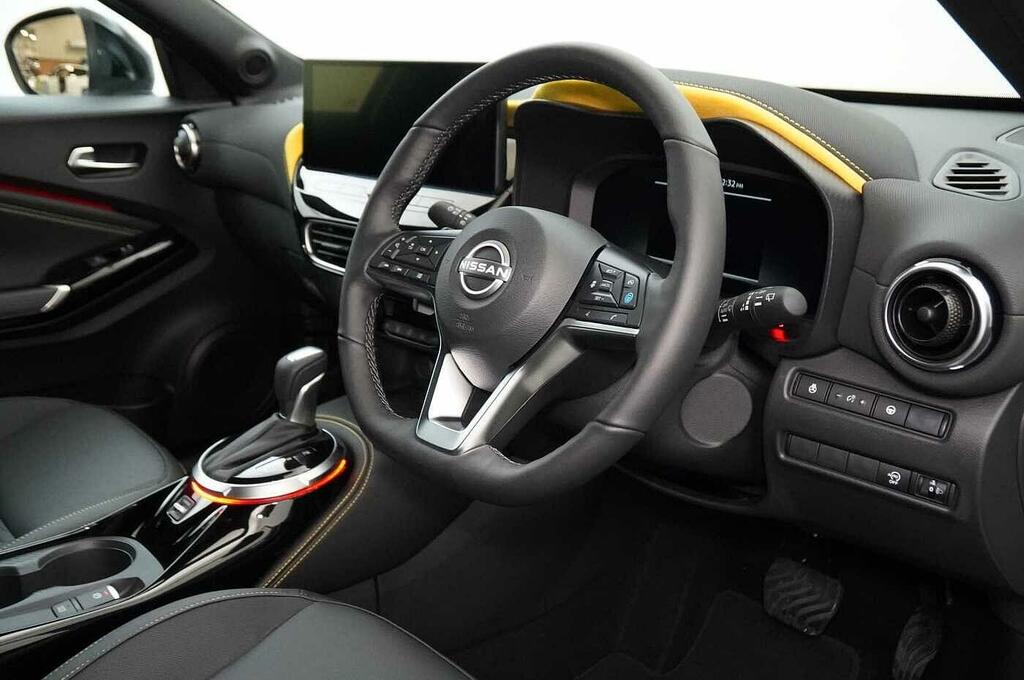 Nissan Juke 1.0 Dig-t 114 N-connecta Black #15