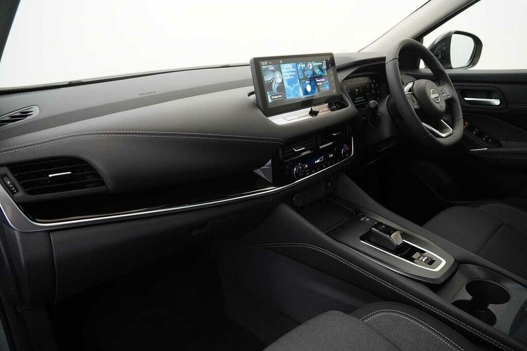 Nissan Qashqai 1.5 190 E-power Kuro Edition With Glass Roof Grey #2