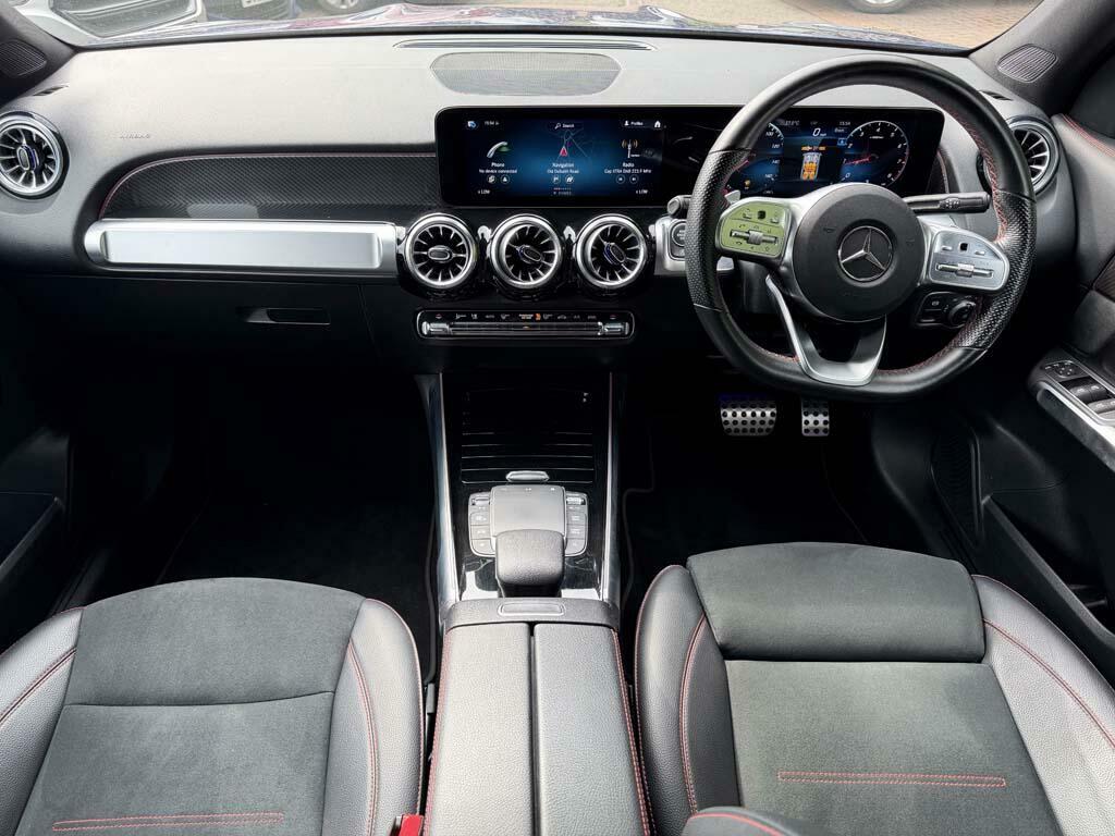 Mercedes-Benz GLB Class Glb 200 Amg Line Premium Blue #5