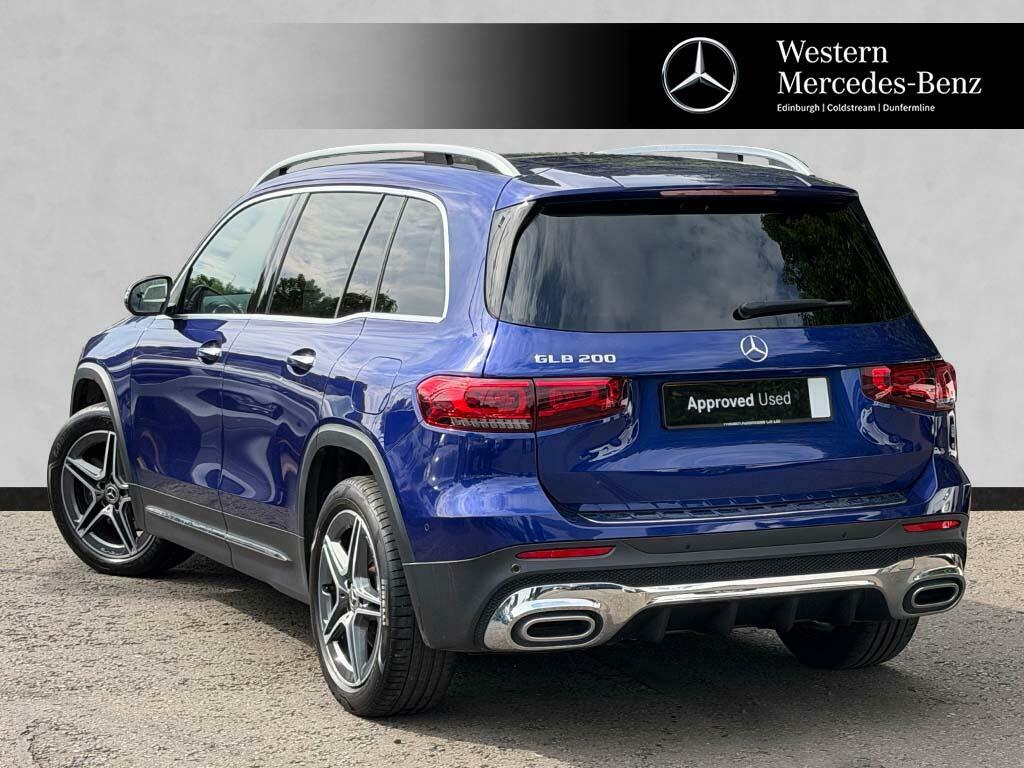 Mercedes-Benz GLB Class Glb 200 Amg Line Premium Blue #2