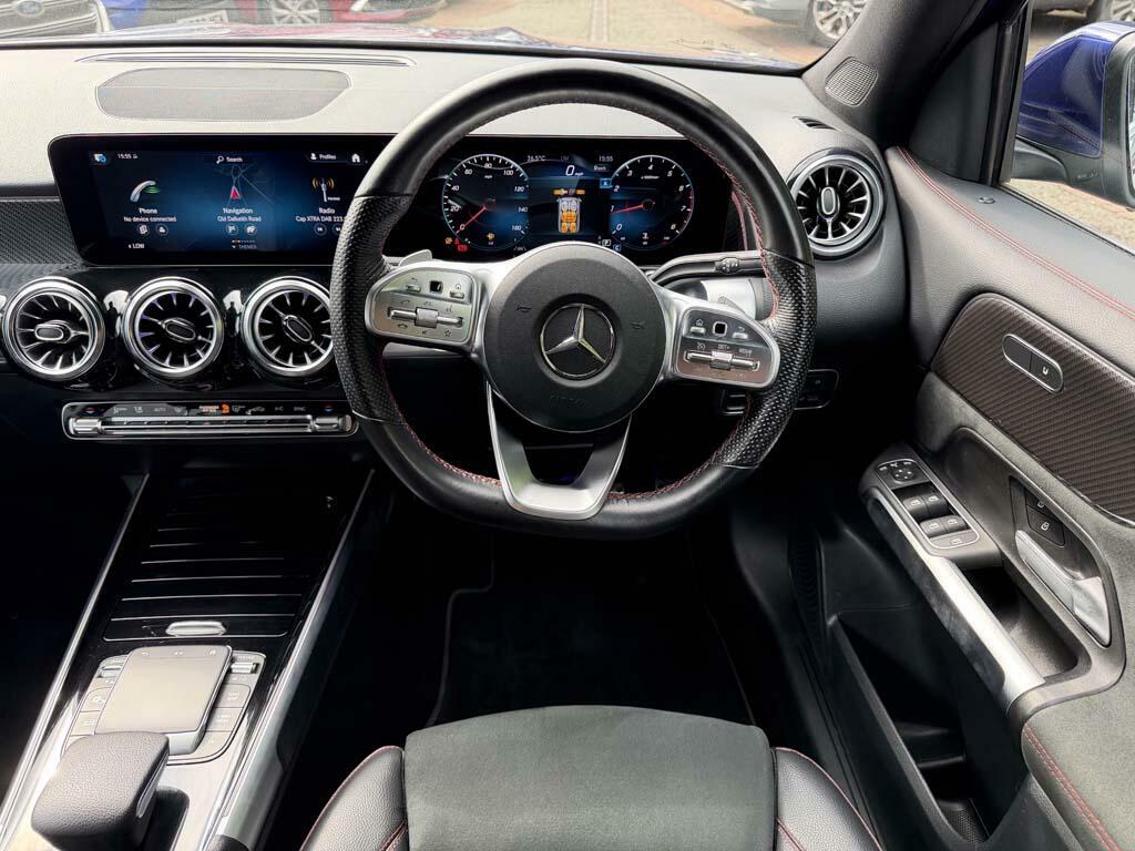 Mercedes-Benz GLB Class Glb 200 Amg Line Premium 7G-tronic White #25