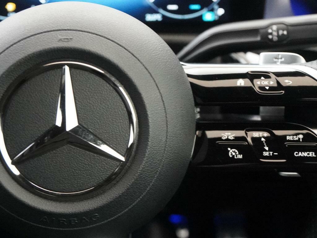 Mercedes-Benz CLA Class Cla 180 Amg Line Premium Grey #30