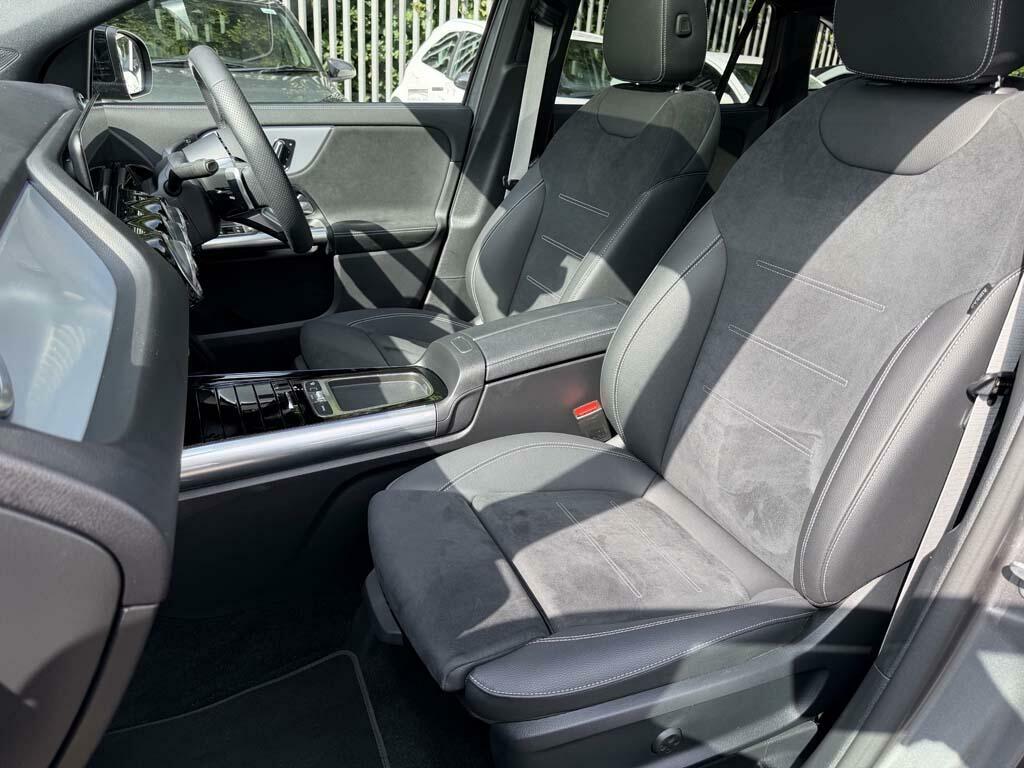 Mercedes-Benz GLA Class 1.3 Gla250e 15.6Kwh Amg Line Executive Suv P Grey #30