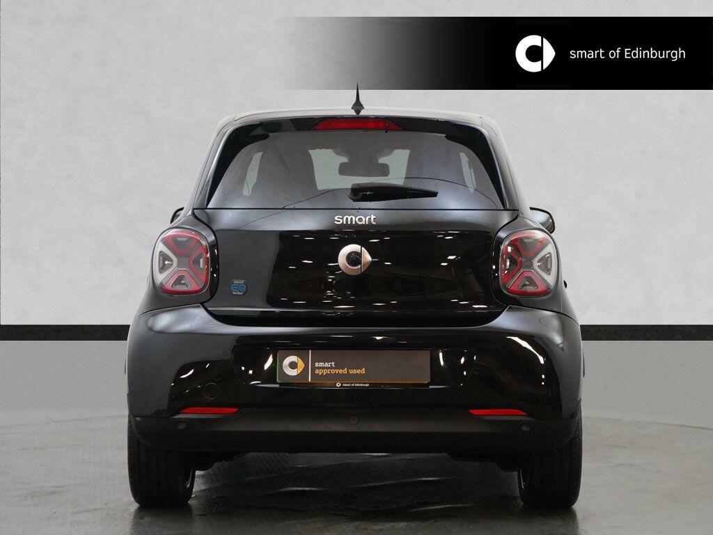 Smart Forfour 17.6Kwh Exclusive 22Kw Charger Black #5