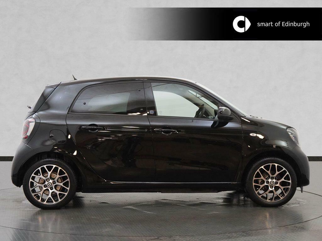 Smart Forfour 17.6Kwh Exclusive 22Kw Charger Black #6