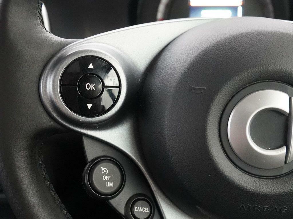 Smart Fortwo Coupe Eq Fortwo Prime Exclusive White #16