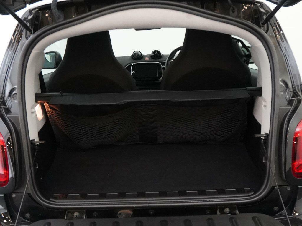 Smart Fortwo Coupe Eq Fortwo Prime Exclusive White #23