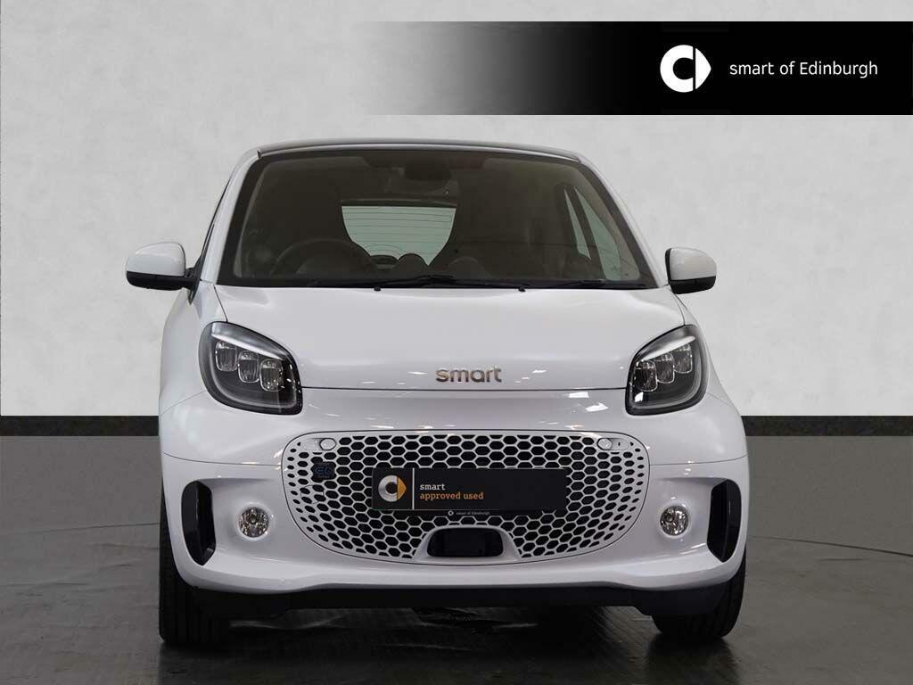 Smart Fortwo Coupe 17.6Kwh Prime Exclusive 22Kw Charger White #2