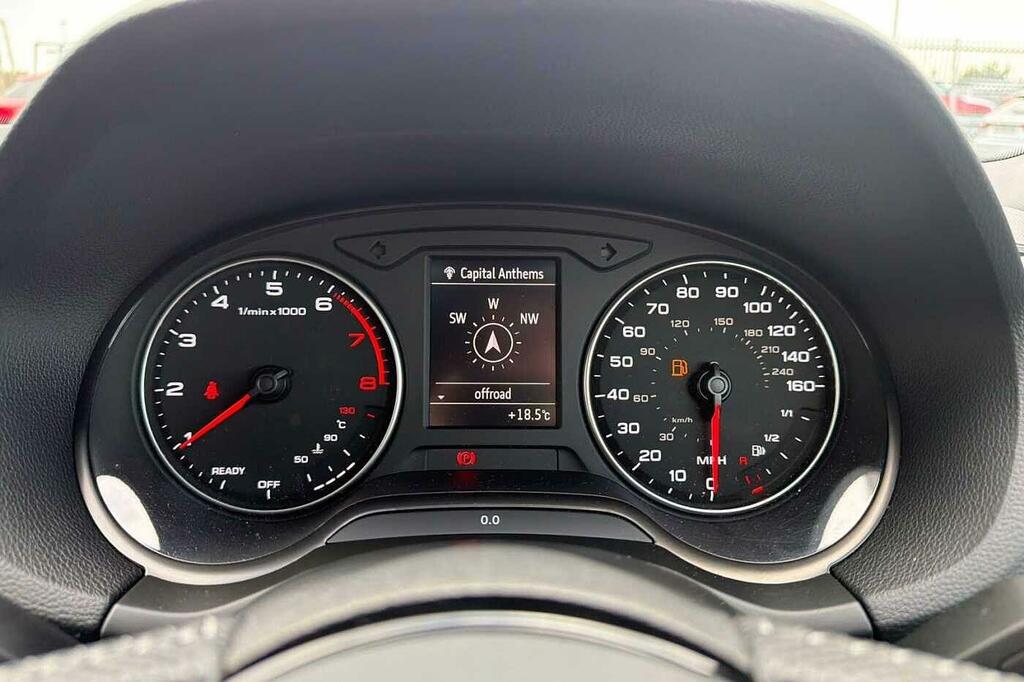 Audi Q2 Audi Estate 30 Tdi Sport White #26