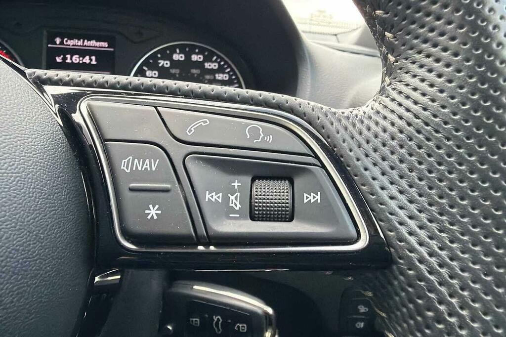 Audi Q2 Audi Estate 30 Tdi Sport White #28
