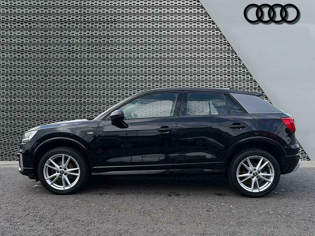 Audi Q2 S Line 35 Tfsi 150 Ps 6-Speed Black #4