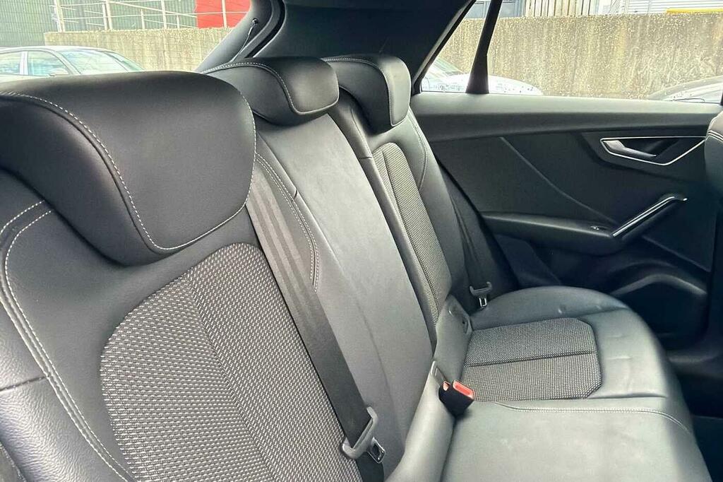 Audi Q2 Audi Estate 30 Tdi Sport White #19
