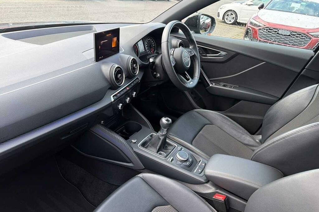 Audi Q2 S Line 35 Tfsi 150 Ps 6-Speed Black #2