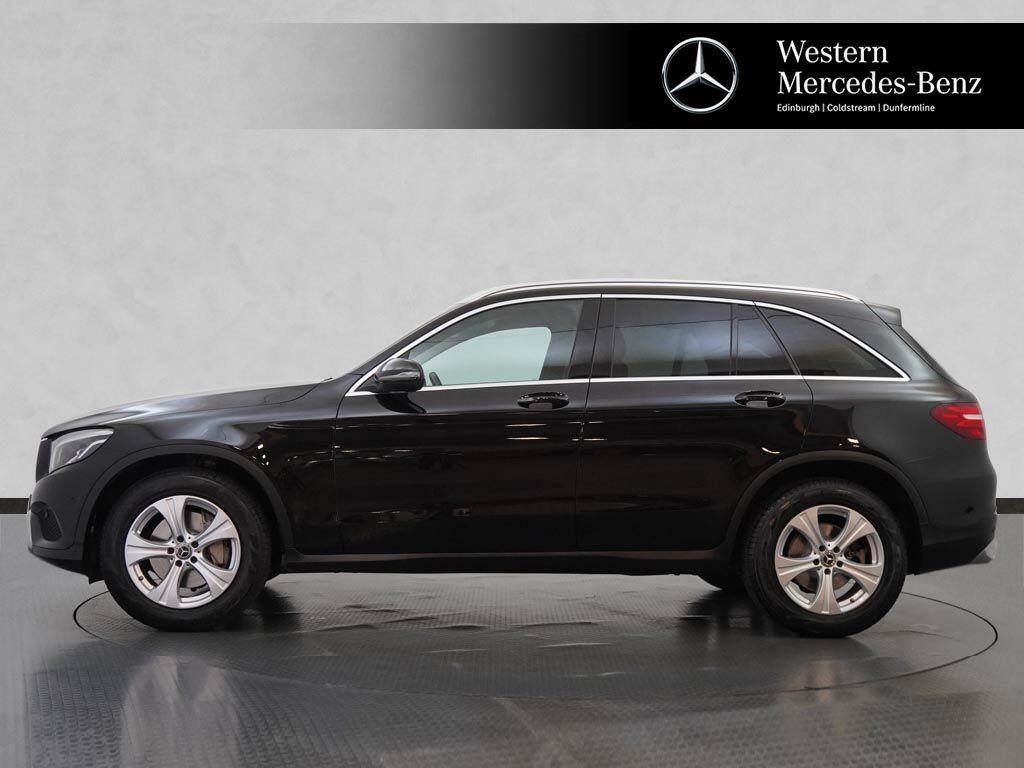 Mercedes-Benz GLC Class Glc 250 4Matic Sport Black #4