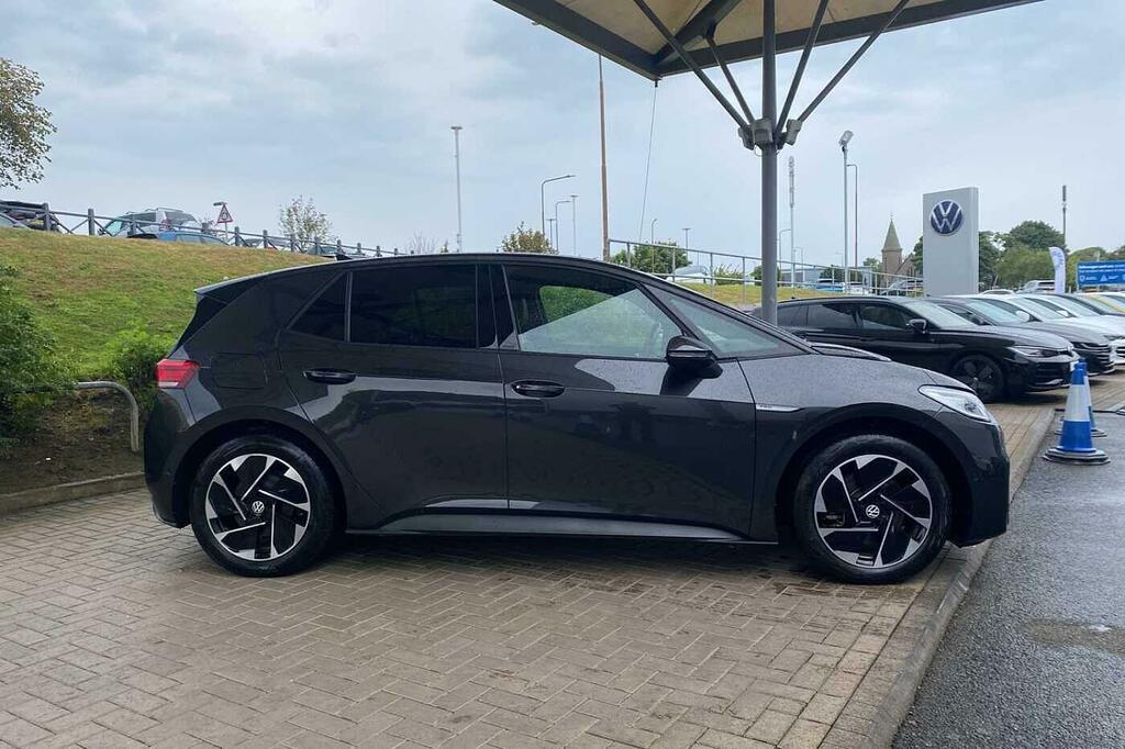 Volkswagen ID.3 150Kw Family Pro Performance 58Kwh Grey #4