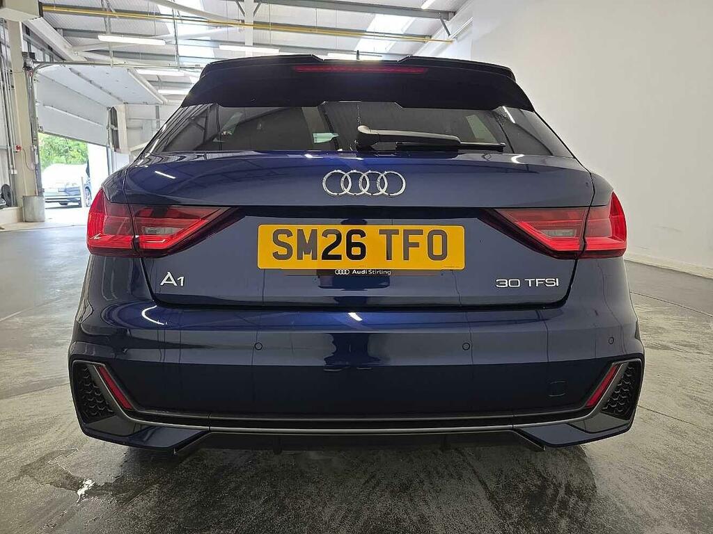 Audi A1 1.0 Tfsi 25 S Line Sportback S Tronic Green #11