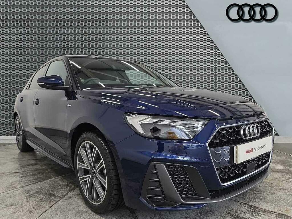 Audi A1 1.0 Tfsi 25 S Line Sportback S Tronic Green #1