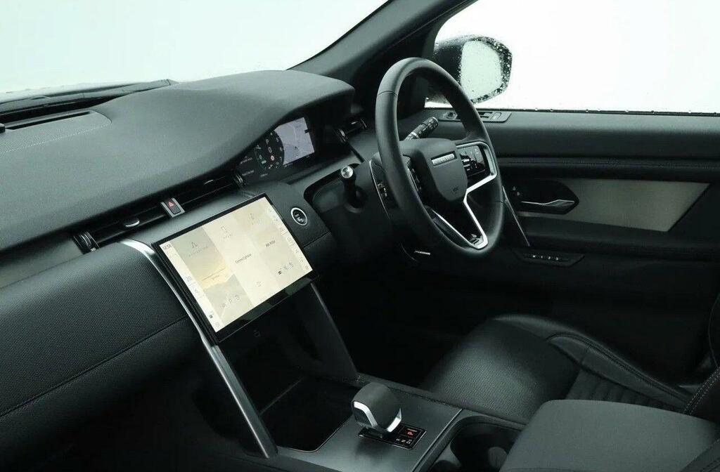Land Rover Discovery Sport D200 Dynamic Hse Black #9