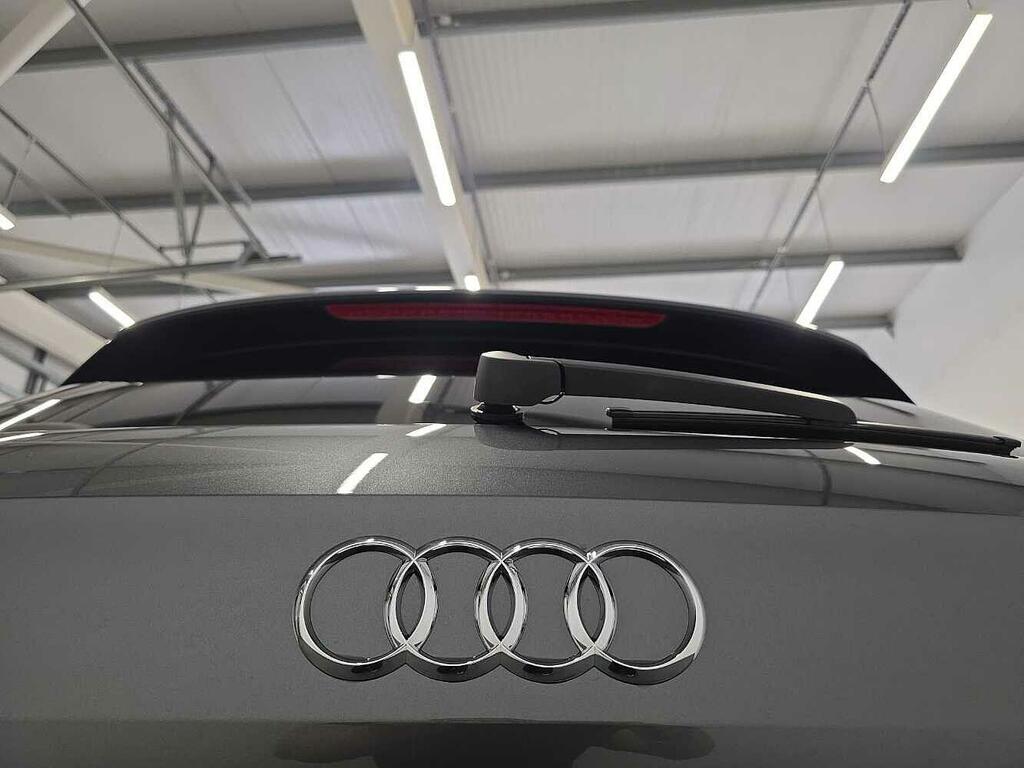 Audi Q2 Audi Q2 Sport 35 Tfsi 150 Ps S Tronic Grey #16