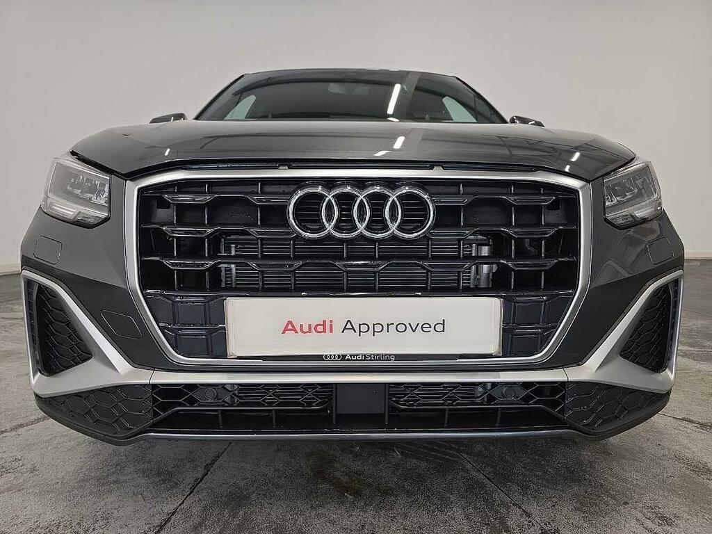Audi Q2 Audi Q2 Sport 35 Tfsi 150 Ps S Tronic Grey #7