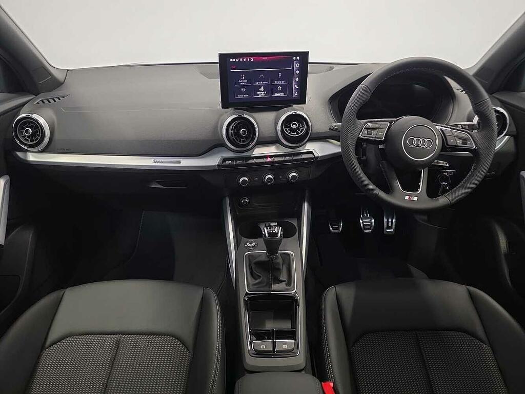 Audi Q2 Audi Q2 Sport 35 Tfsi 150 Ps S Tronic Grey #12