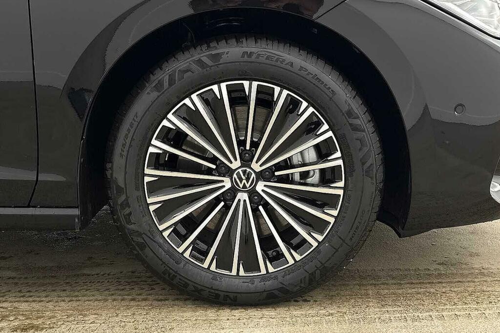 Volkswagen Passat 1.5 Tsi Ehybrid Elegance Dsg Black #5