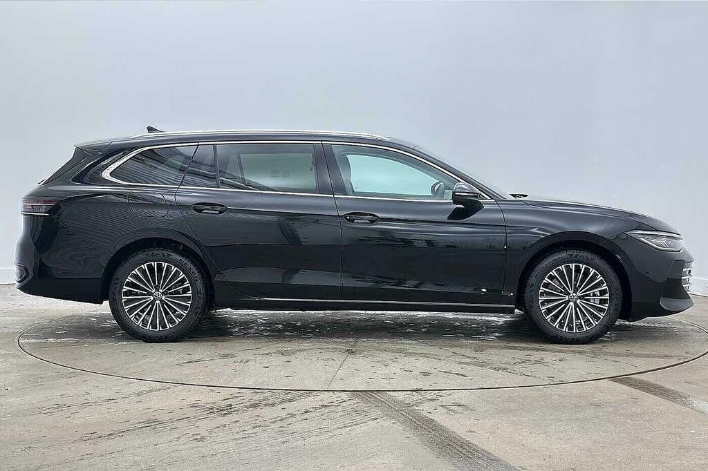 Volkswagen Passat 1.5 Tsi Ehybrid Elegance Dsg Black #4