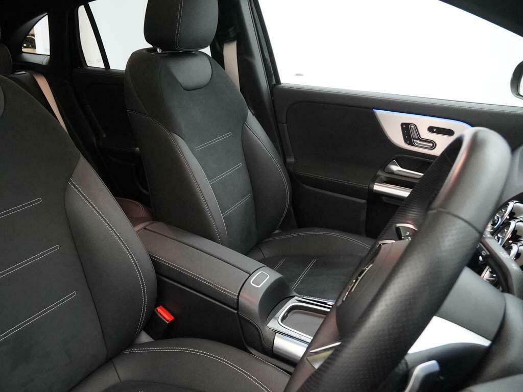 Mercedes-Benz GLA Class 180 Sport Edition 2025 #19