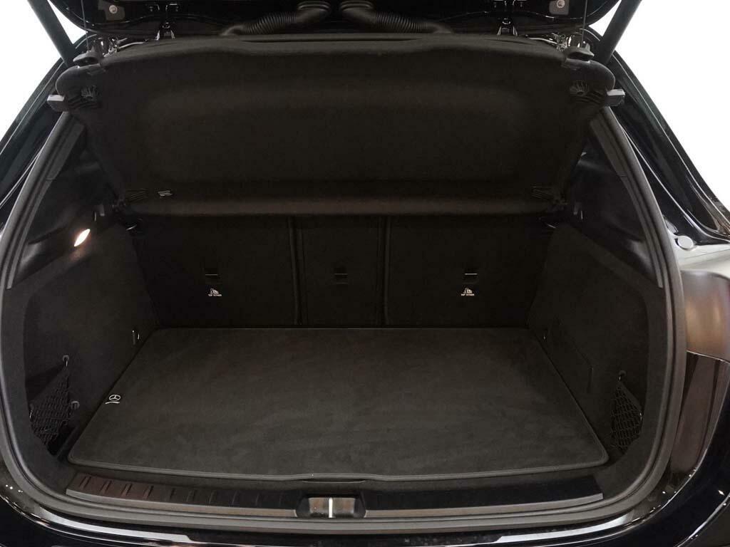 Mercedes-Benz GLA Class 180 Sport Edition 2025 #10