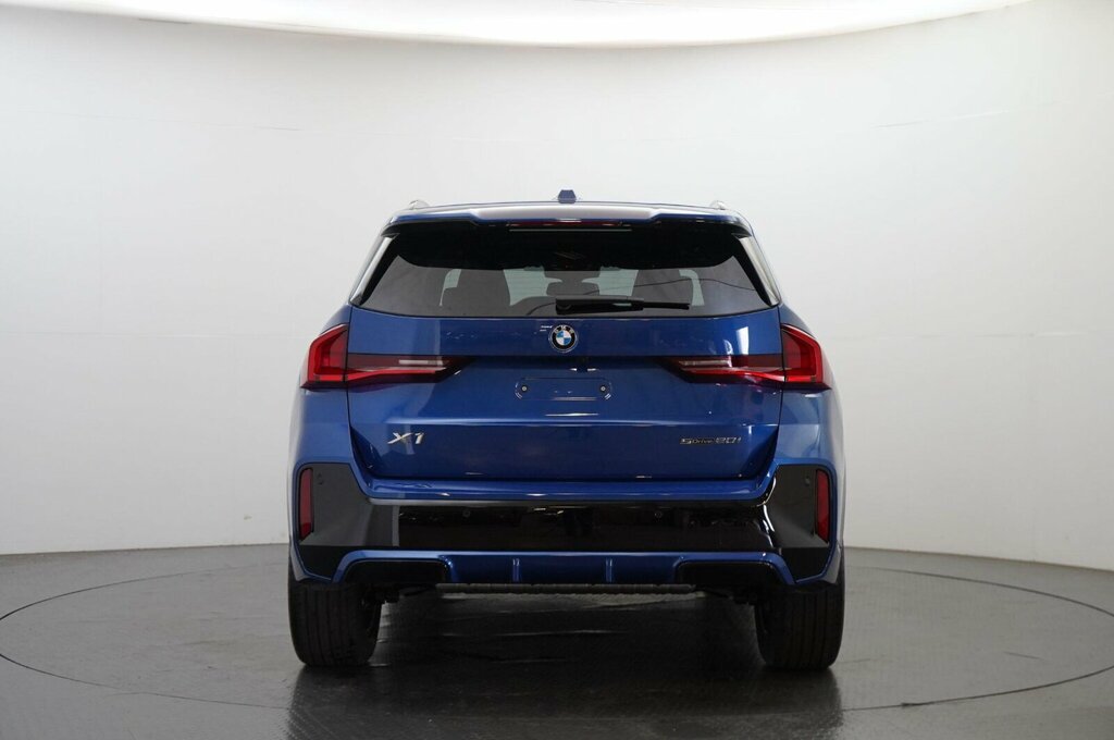 BMW X1 1.5 20I Mht M Sport Suv Hybrid Dct Sdri Blue #5