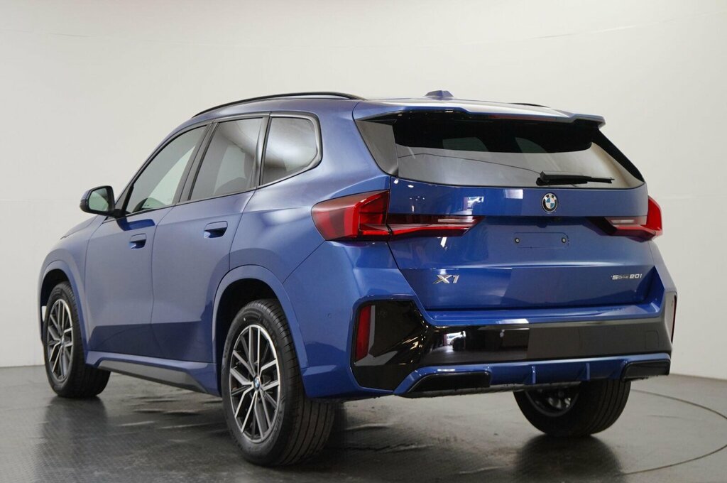 BMW X1 1.5 20I Mht M Sport Suv Hybrid Dct Sdri Blue #3