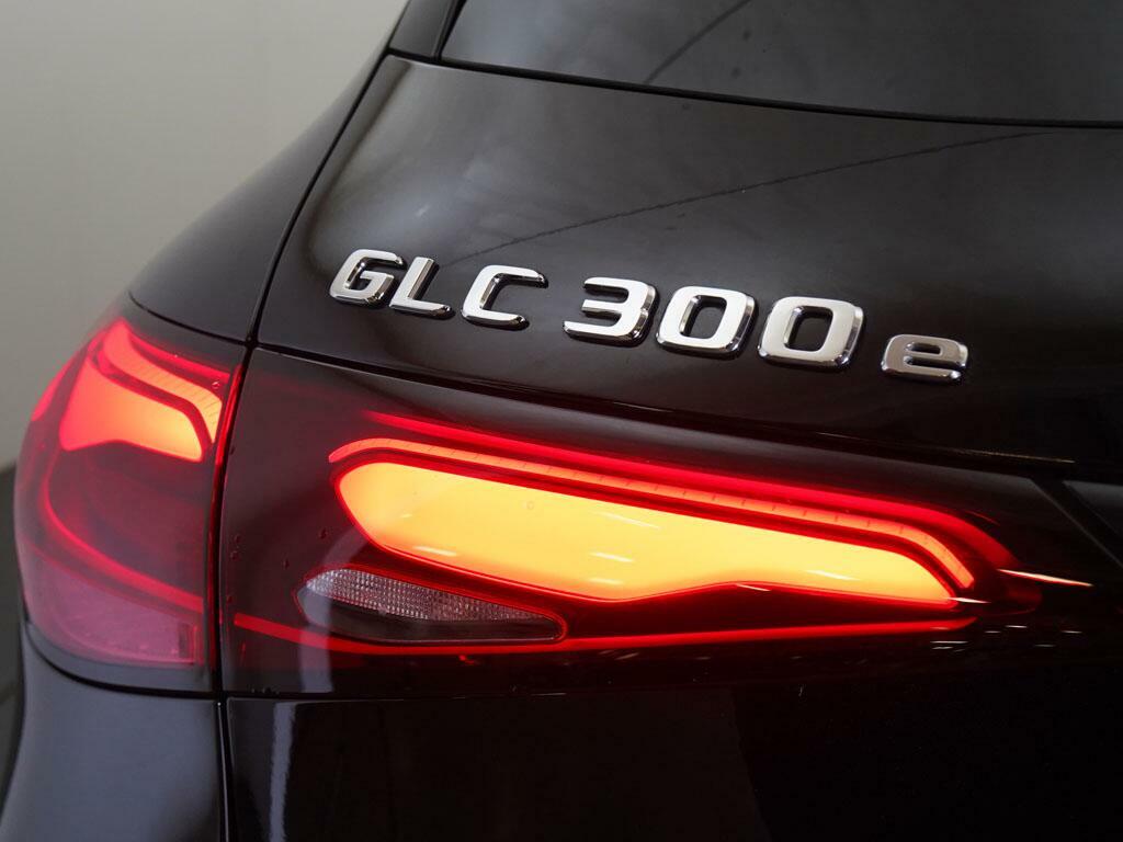 Mercedes-Benz GLC Class Glc 300 4Matic Amg Line Premium Plus 9G-tronic Black #14