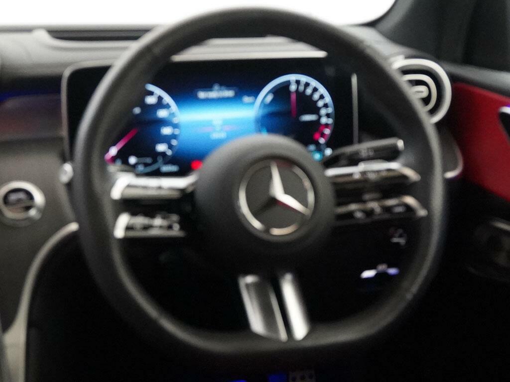 Mercedes-Benz GLC Class Glc 300 4Matic Amg Line Premium Plus 9G-tronic Black #36