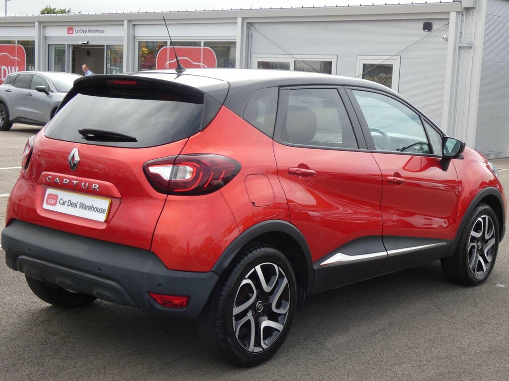 Renault Captur 1.3 Tce Energy Iconic Euro 6 Ss Red #2