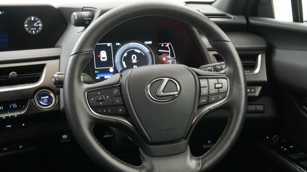 Lexus UX 2.0 Premium Sport Edition Suv Hybrid E- White #32