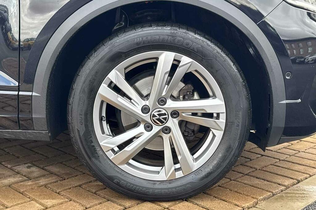 Volkswagen T-Roc 1.5 Tsi R-line Dsg Black #5