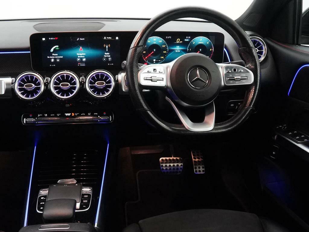 Mercedes-Benz GLB Class 220D 4Matic Amg Line Premium 8G-tronic Black #35