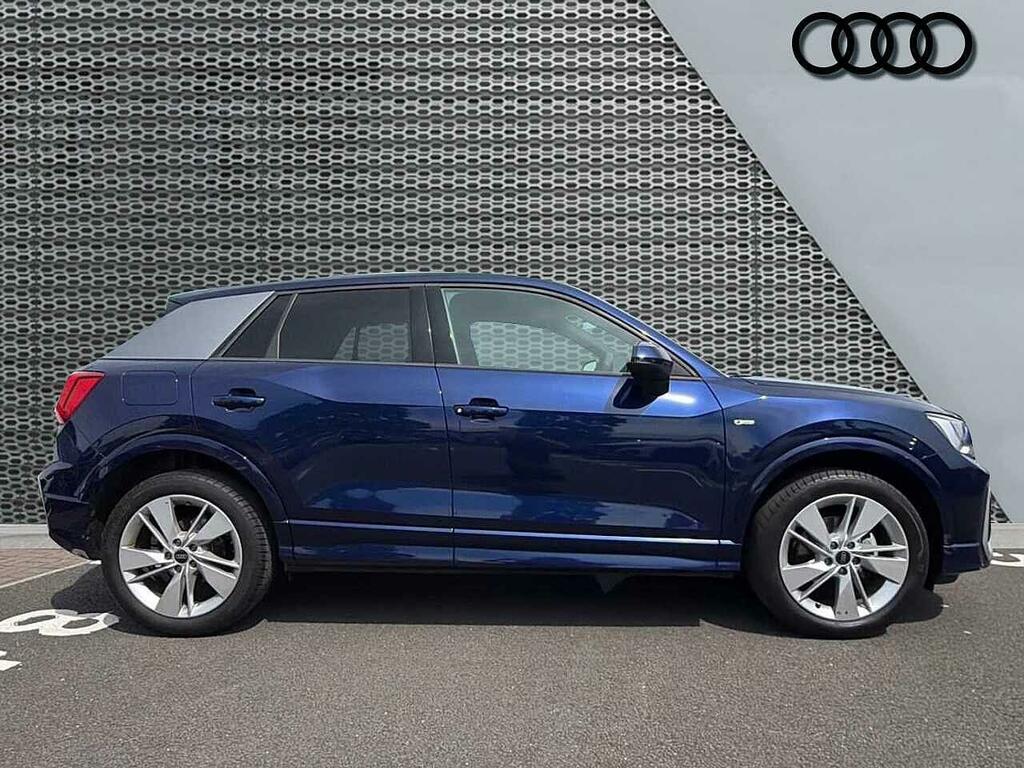 Audi Q2 1.5 Tfsi Cod 35 Sport Suv S Tronic Euro Grey #4