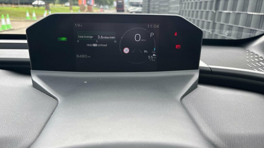 Toyota bZ4X 71.4Kwh Vision 11Kw Obc  #11