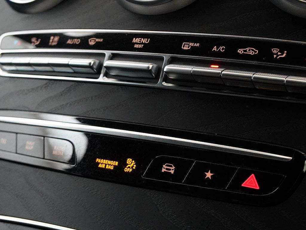 Mercedes-Benz GLC Class 2.0 Glc220d Amg Line Premium G-tronic 4Matic White #25
