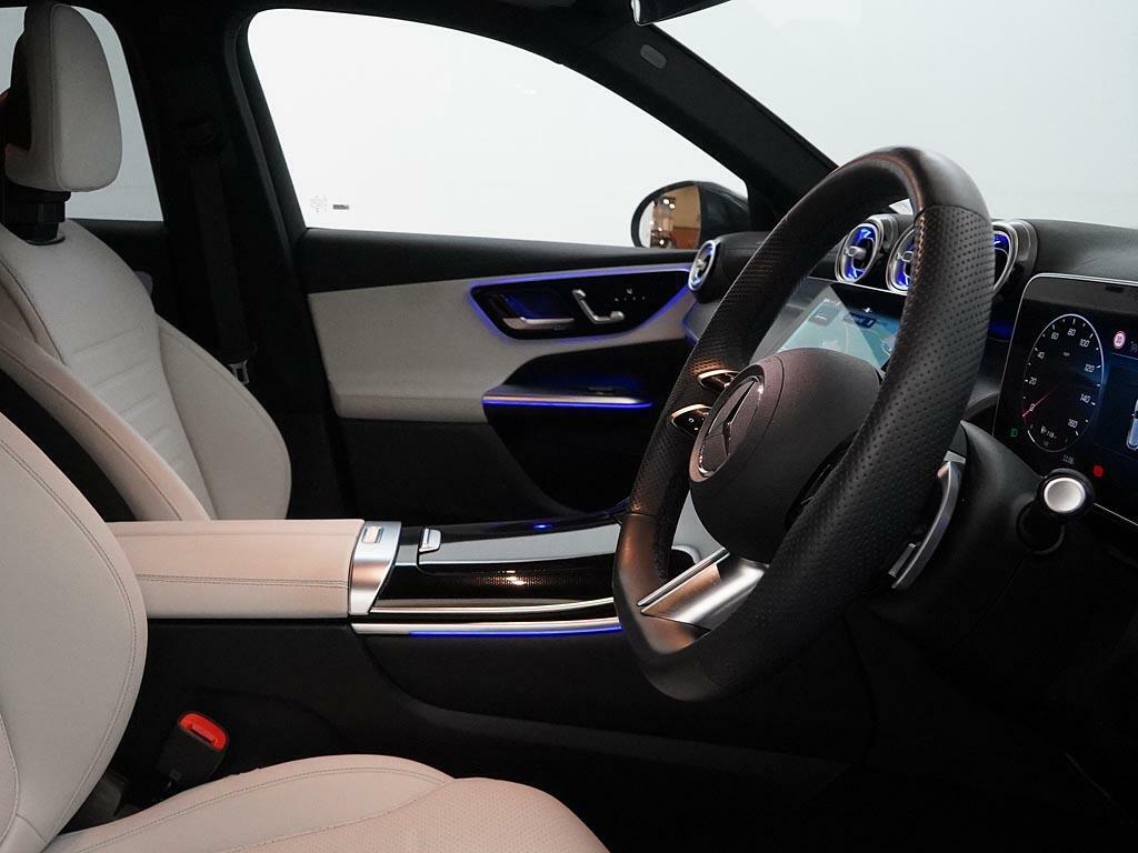 Mercedes-Benz GLC Class Glc 300 D 4Matic Amg Line Premium Grey #3