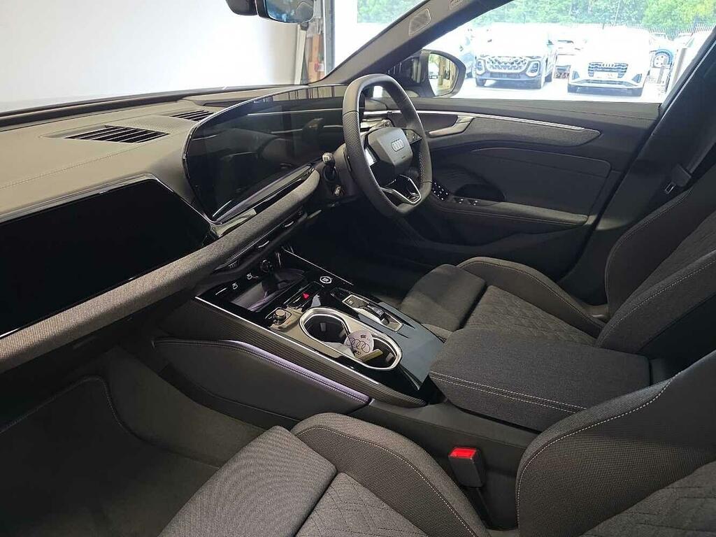 Audi A6 Avant Avant Edition 1 Tfsi 204 Ps S Tronic Grey #2