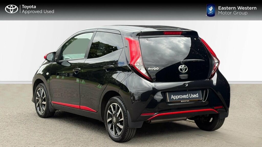 Toyota Aygo 1.0 Vvt-i X-trend X-shift Euro 6 Safety Sense Black #4